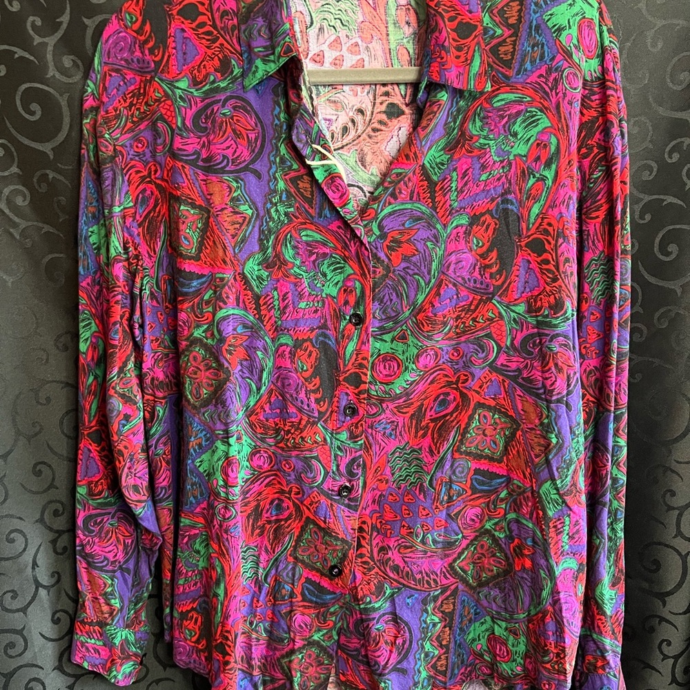Vintage 80s Soft Vibrant Multicolor Patterned Top with Belt M